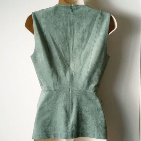 NWOT BCBGMaxAzria Cladiana Faux Suede Peplum Top XXS Sleeveless Lined - Picture 3 of 9